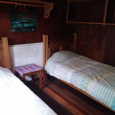 Spanish By The River - Turrialba Chambre photo